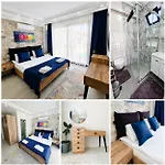 Kalinda Your Private Sheltered Luxury With Pool Minutes Away From Airport 别墅 达拉曼