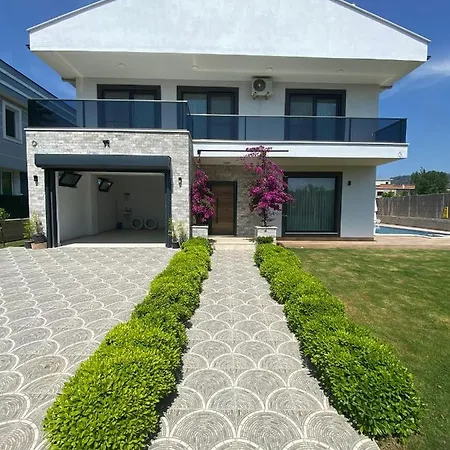 Kalinda Close To Airport Даламан