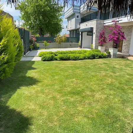 וילה Kalinda Close To Airport
