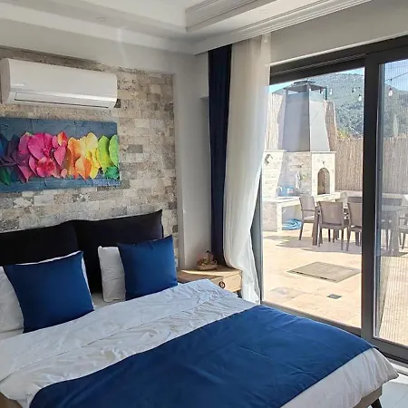 Kalinda Close To Airport