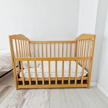 Kalinda Your Private Sheltered Luxury With Pool Minutes Away From Airport *