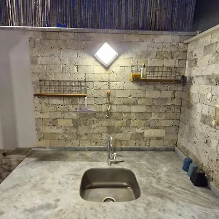 Kalinda Your Private Sheltered Luxury With Pool Minutes Away From Airport Βίλα