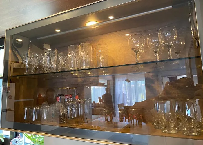 Kalinda Close To Airport *