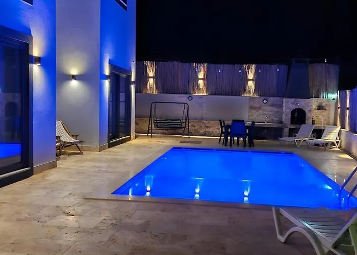 Kalinda Close To Airport וילה *