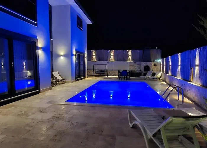 Kalinda Close To Airport וילה דלמן