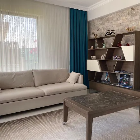 Kalinda Close To Airport וילה *