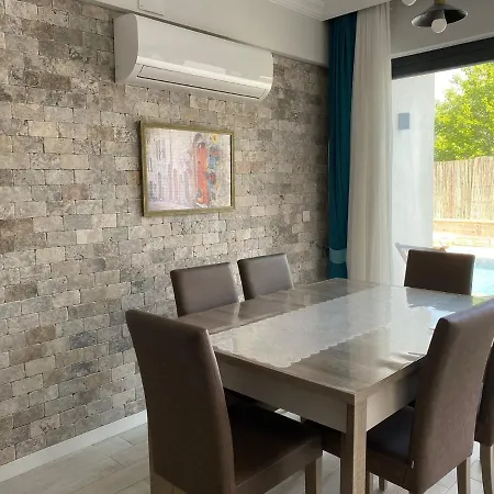 Villa Kalinda Close To Airport