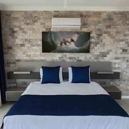 Kalinda Close To Airport *