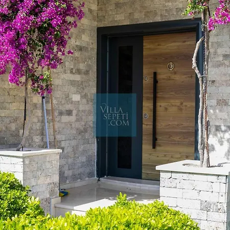 Villa Kalinda Your Private Sheltered Luxury Villa With Pool Minutes Away From Dalaman Airport *
