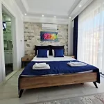 Kalinda Your Private Sheltered Luxury With Pool Minutes Away From Airport * ダラマン