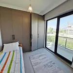 ヴィラ Kalinda Your Private Sheltered Luxury With Pool Minutes Away From Airport