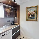 Kalinda Your Private Sheltered Luxury With Pool Minutes Away From Airport * ダラマン