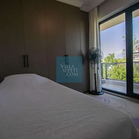 Kalinda Close To Airport Vila