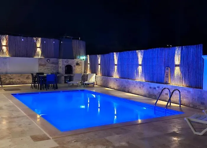 Villa Kalinda Close To Airport