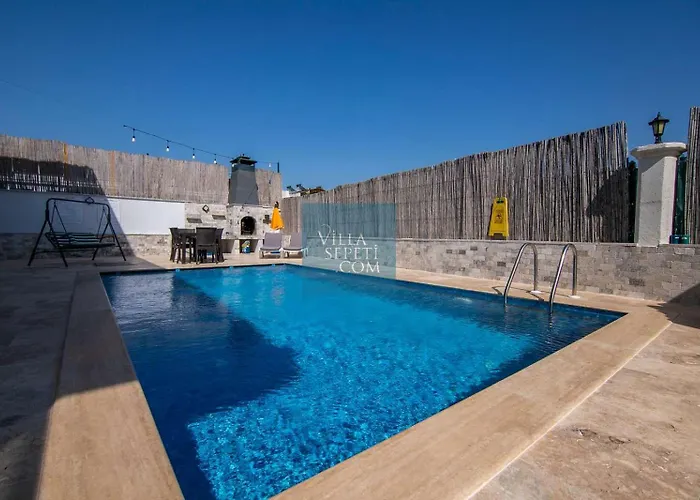 Kalinda Close To Airport *